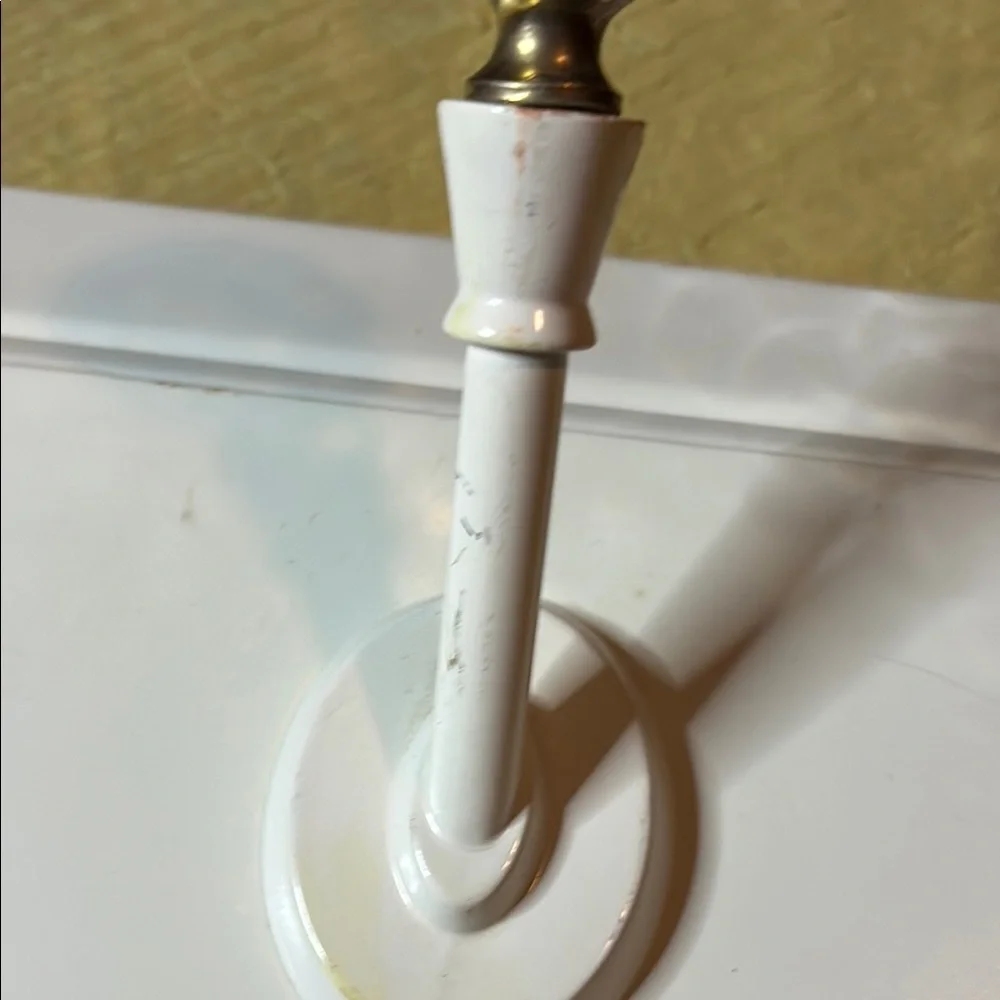 Elegant White Wall Hook with Crystal Knob